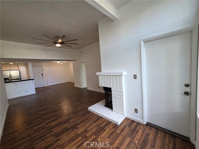 7800 Topanga Canyon 303, Canoga Park (los Angeles), CA 91304