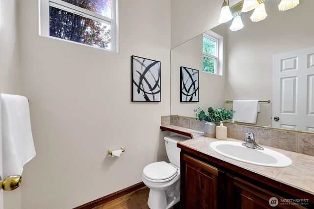 2401 132nd Avenue SE, Bellevue, WA 98005