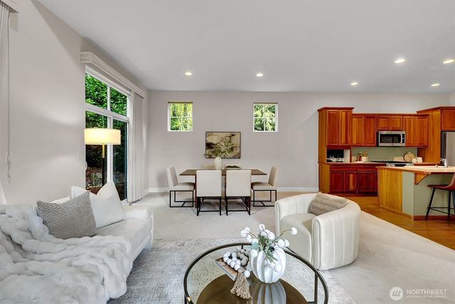 2401 132nd Avenue SE, Bellevue, WA 98005