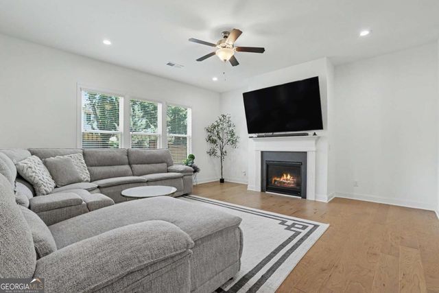 2812 Girard Lane, Duluth, GA 30097