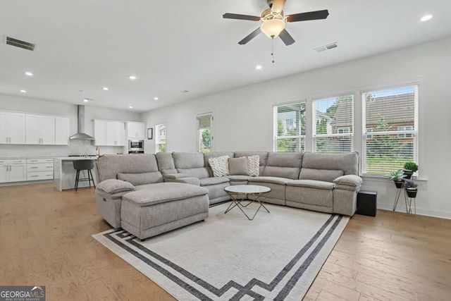 2812 Girard Lane, Duluth, GA 30097