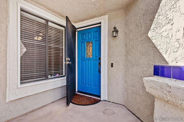 12102 Royal Birkdale A, San Diego, CA 92128