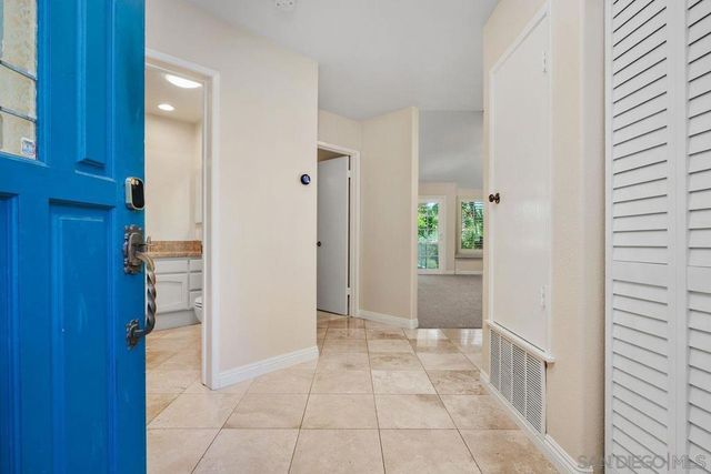 12102 Royal Birkdale A, San Diego, CA 92128