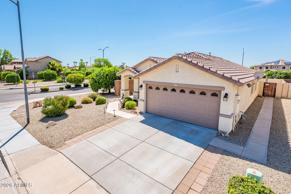 15209 W Bola Drive, Surprise, AZ 85374 — photo 2