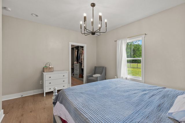 2236 Old Washington Rd, Cedar Hill, TN 37032