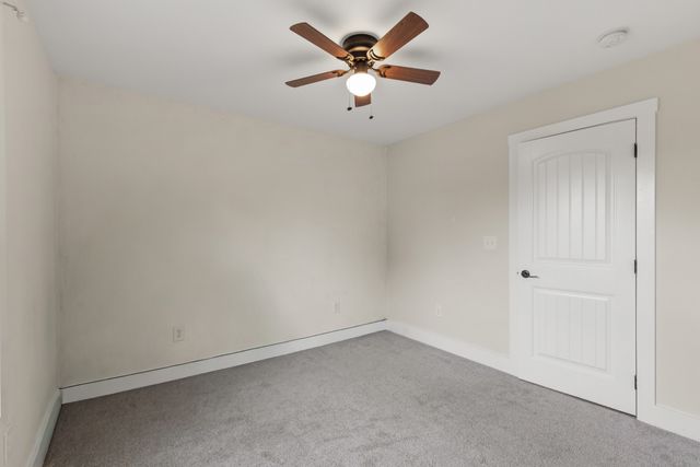 2236 Old Washington Rd, Cedar Hill, TN 37032