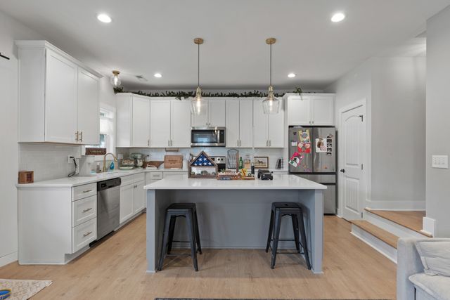 2236 Old Washington Rd, Cedar Hill, TN 37032