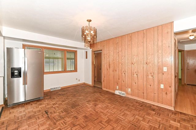 8732 W Burdick AVENUE, Milwaukee, WI 53227