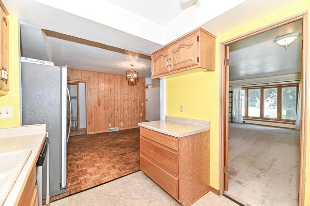 8732 W Burdick AVENUE, Milwaukee, WI 53227