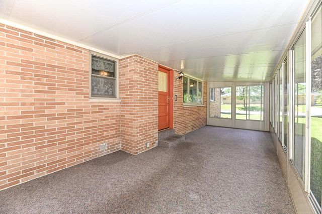 8732 W Burdick AVENUE, Milwaukee, WI 53227