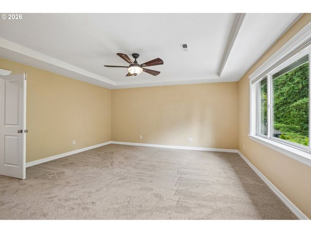 928 Ne 34TH Ave, Camas, WA 98607