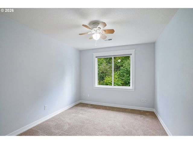 928 Ne 34TH Ave, Camas, WA 98607