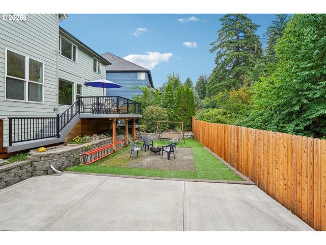 928 Ne 34TH Ave, Camas, WA 98607