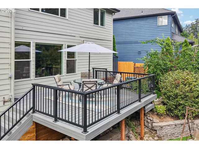 928 Ne 34TH Ave, Camas, WA 98607