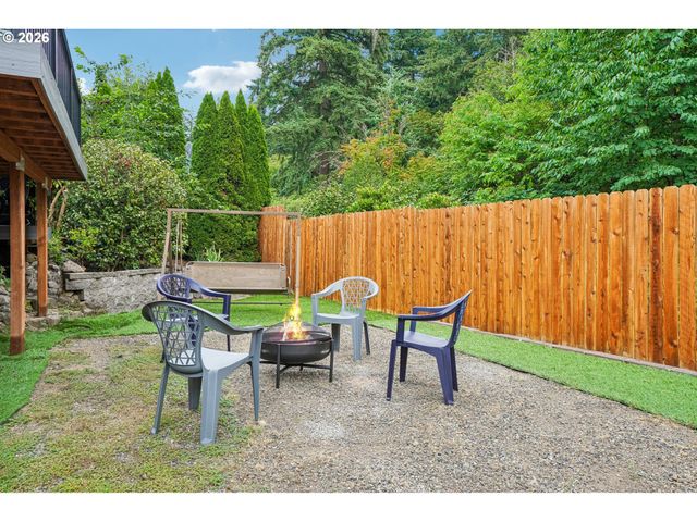 928 Ne 34TH Ave, Camas, WA 98607