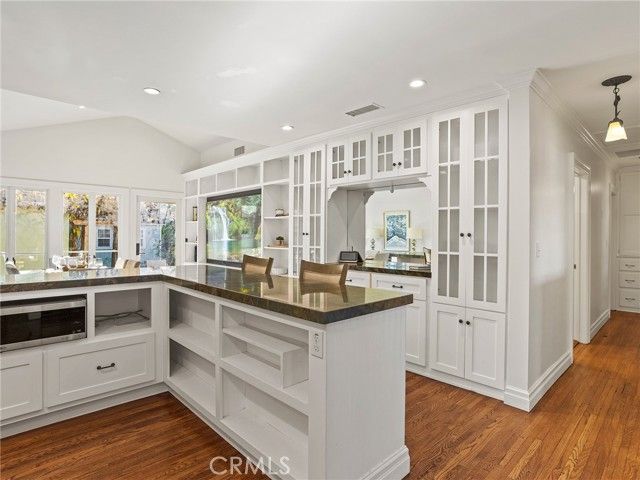 10404 Margate Street, North Hollywood (los Angeles), CA 91601