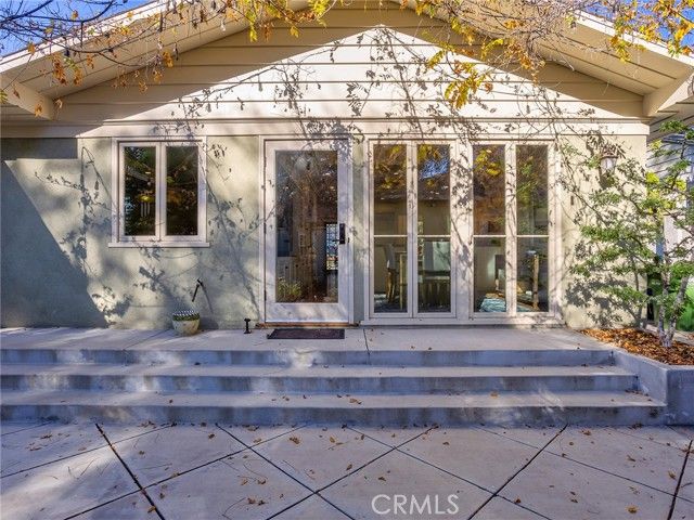 10404 Margate Street, North Hollywood (los Angeles), CA 91601