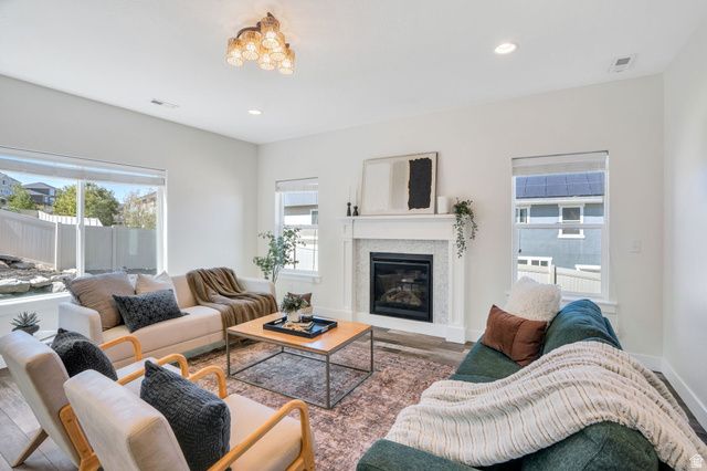 3247 S TYTUS LN, Saratoga Springs, UT 84045