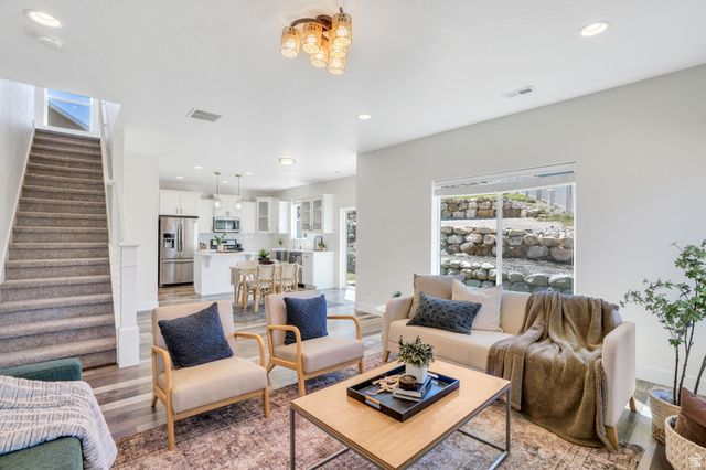 3247 S TYTUS LN, Saratoga Springs, UT 84045