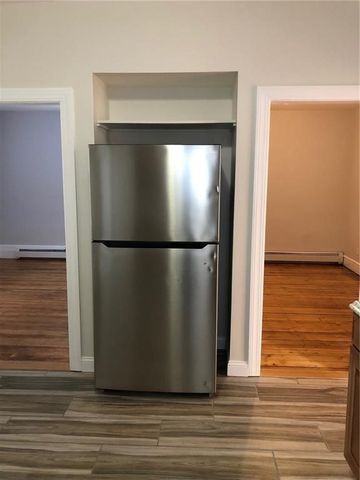 93 Chapin Avenue 1, Providence, RI 02909