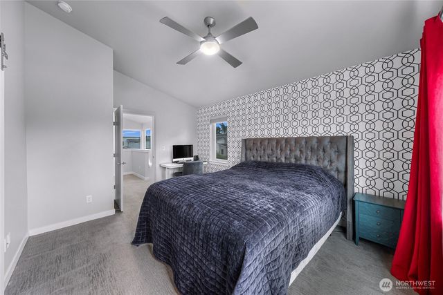 983 Sunseeker Lane, Bellingham, WA 98226