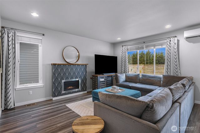 983 Sunseeker Lane, Bellingham, WA 98226