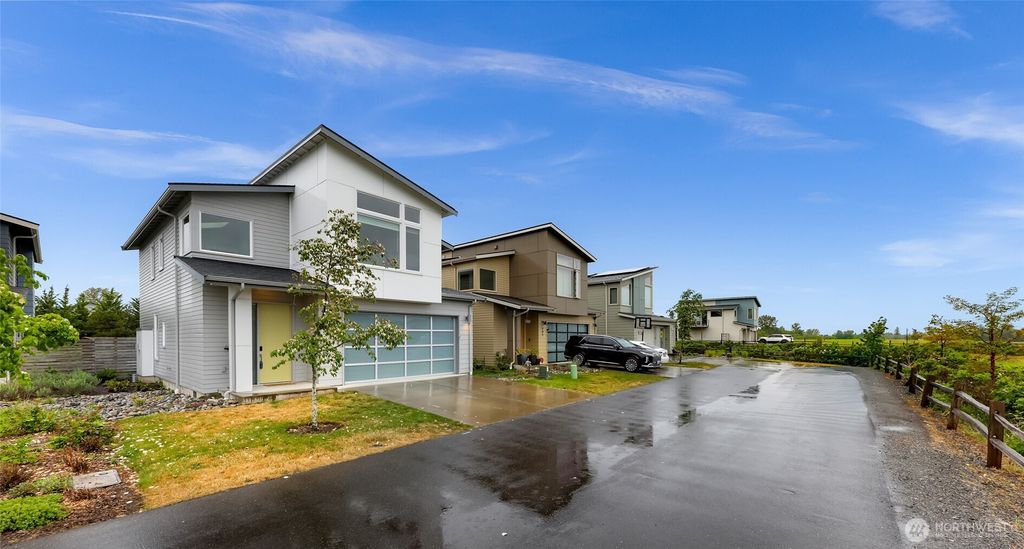 983 Sunseeker Lane, Bellingham, WA 98226