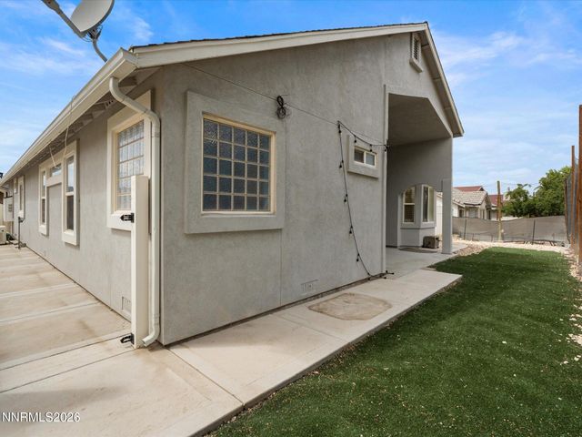 1122 Dixie Lane, Fernley, NV 89408