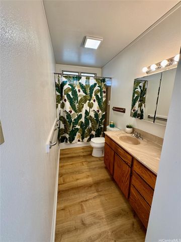 98-889 Kaonohi Street 76, Aiea, HI 96701