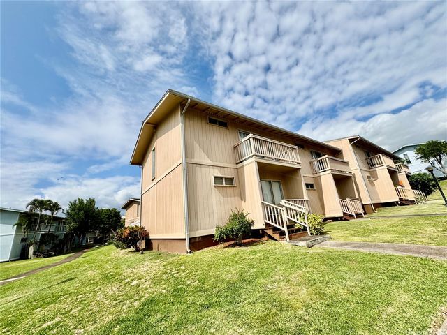 98-889 Kaonohi Street 76, Aiea, HI 96701