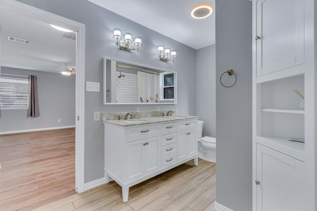 1707 Torch Drive, Arlington, TX 76015