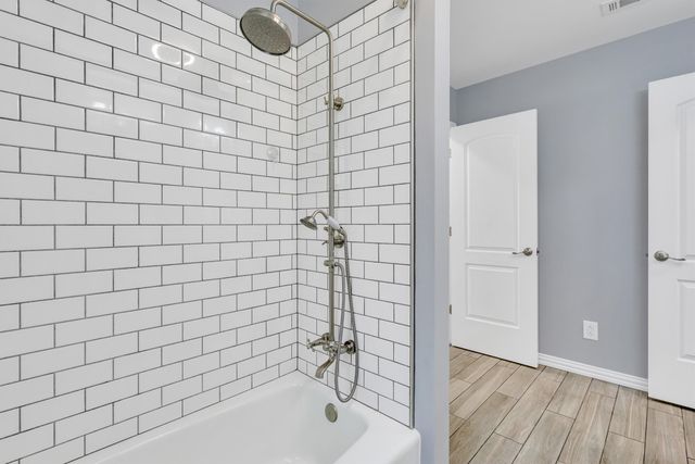 1707 Torch Drive, Arlington, TX 76015