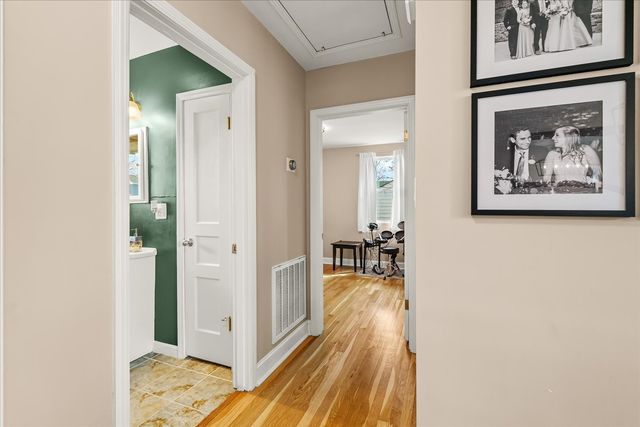 3125 Lake Park Dr, Nashville, TN 37211