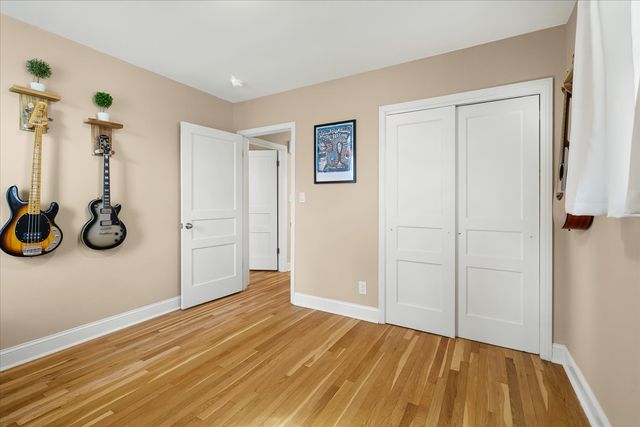 3125 Lake Park Dr, Nashville, TN 37211