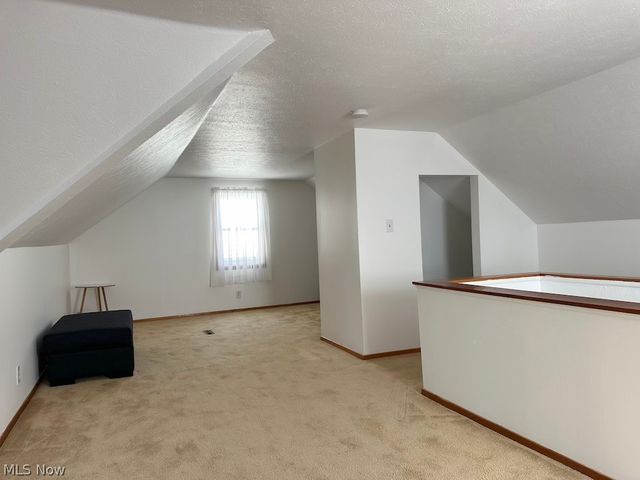 1011 Parkleigh Drive, Parma, OH 44134