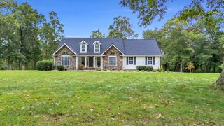 171 Double D Road, Pikeville, TN 37367