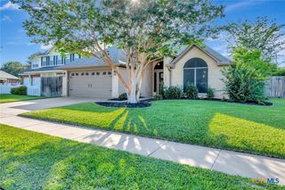 105 Legend Drive, Victoria, TX 77904