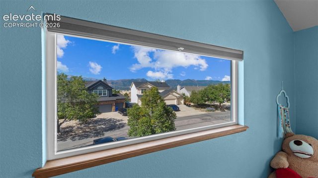2405 Linenhall Court, Colorado Springs, CO 80920
