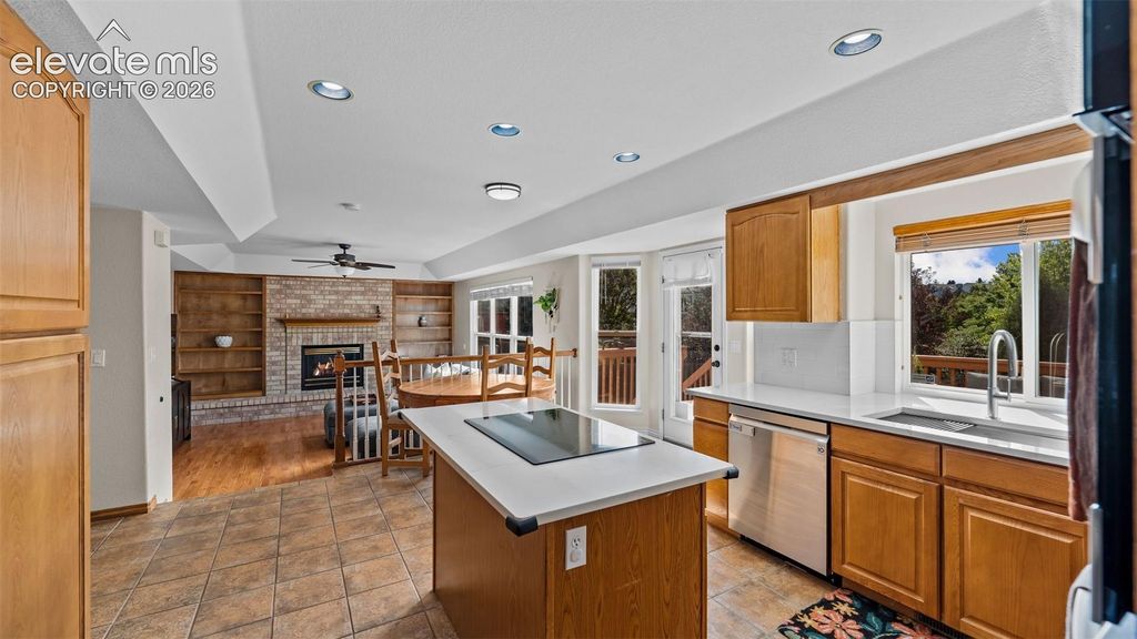 2405 Linenhall Court, Colorado Springs, CO 80920 — photo 5
