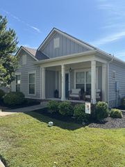 4516 Dumfries Aly, Nolensville, TN 37135