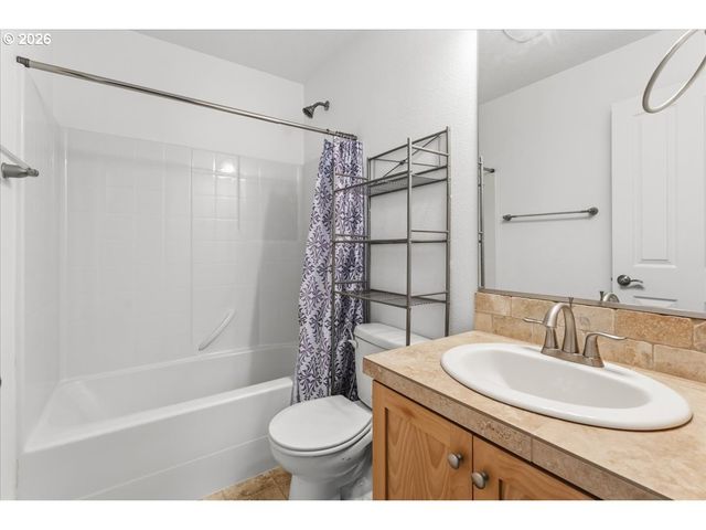 28538 Sw DUNDEE Ln, Wilsonville, OR 97070