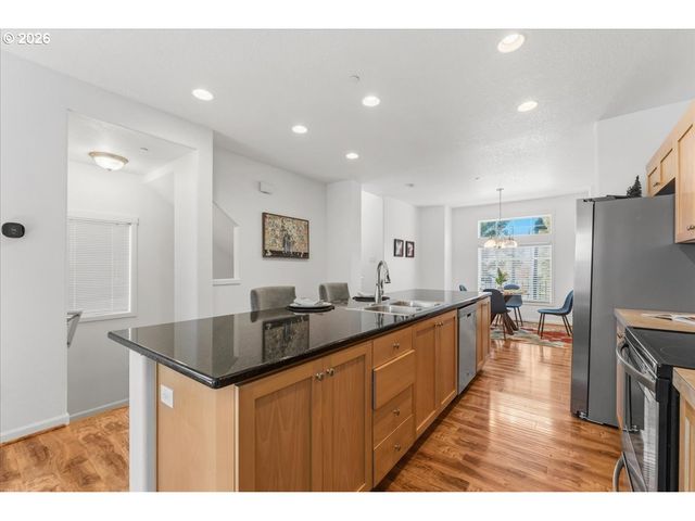 28538 Sw DUNDEE Ln, Wilsonville, OR 97070