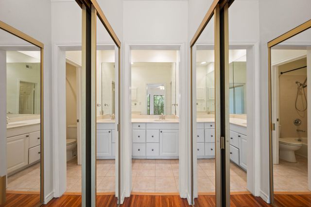 1741 Spyglass DR 1-127, Austin, TX 78746