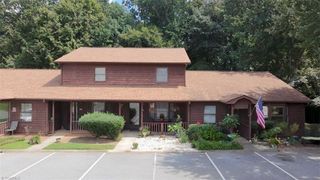 381 James Court, High Point, NC 27265