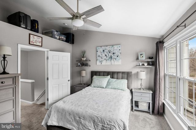 2 BAYBERRY LN, Delran, NJ 08075