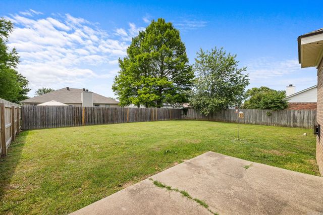 30 Applewood Drive, Cabot, AR 72023