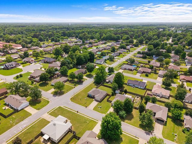30 Applewood Drive, Cabot, AR 72023