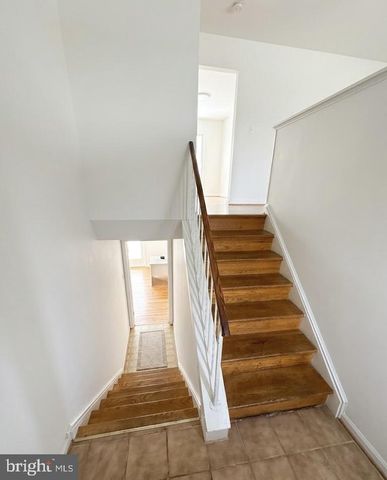 6807 ROBINIA RD, Temple Hills, MD 20748