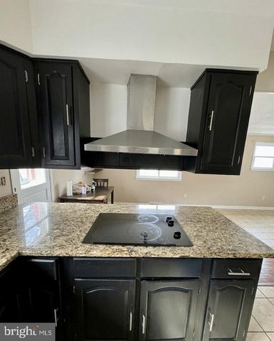 6807 ROBINIA RD, Temple Hills, MD 20748