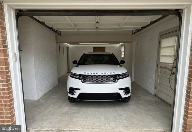 6807 ROBINIA RD, Temple Hills, MD 20748